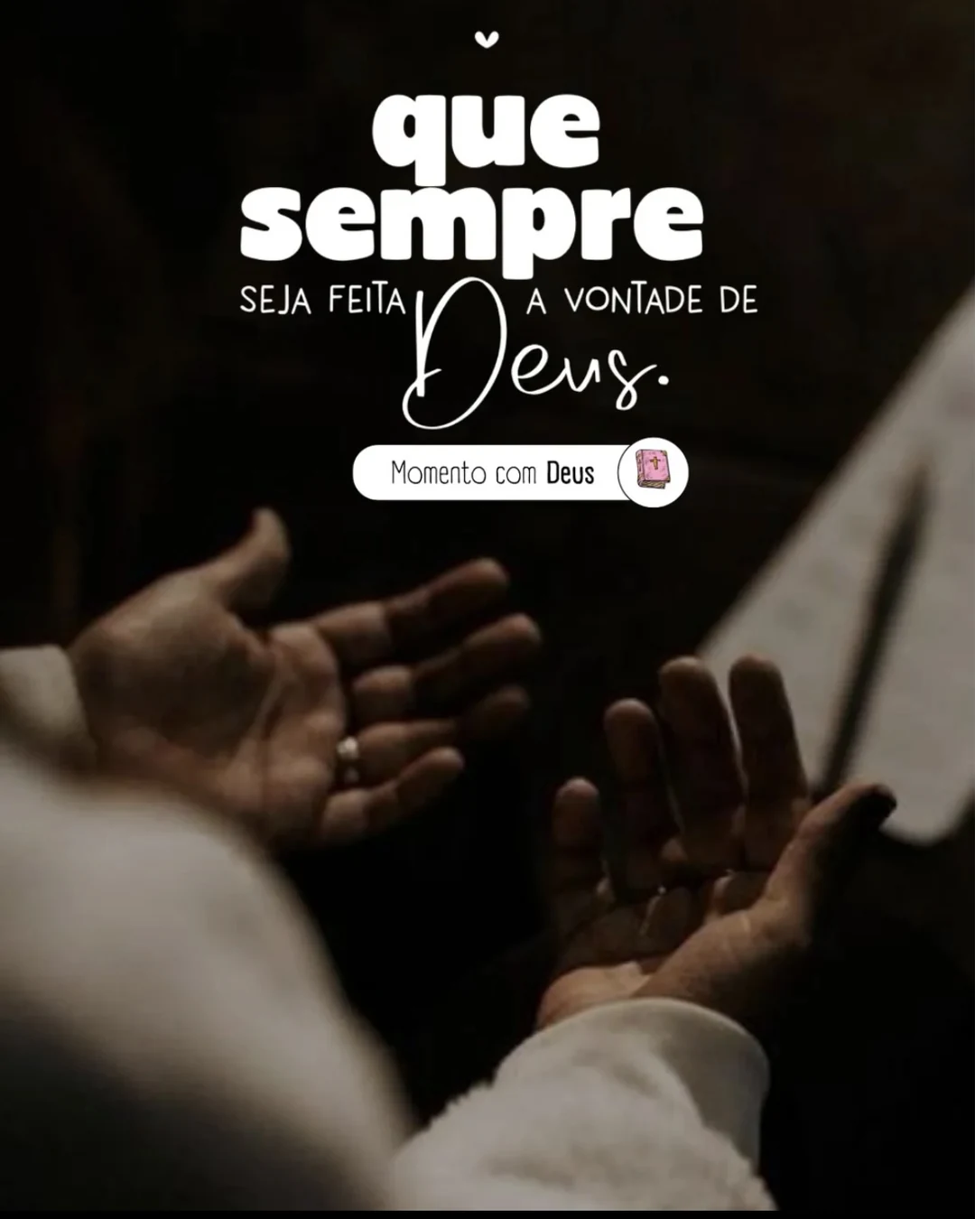 Story cristão com figurinhas do pack — exemplo 14